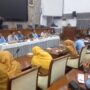 Direktur Utama PDAM Tirta Intan Dr Dadan Hidayatulloh buka suara soal polemik kenaikan biaya admin dan tuntutan penghapusan biaya sistem vendor.