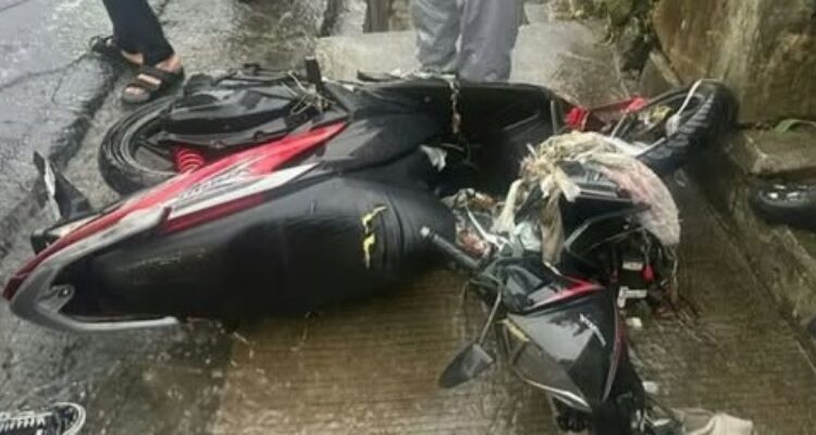 Tragedi maut pasutri di Jalur Puncak mengungkap bobroknya drainase yang dibiarkan terbuka tanpa evaluasi pemerintah hingga menelan korban jiwa