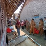Fraksi PDIP Kunjungi Rumah Lansia